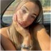 Diplomata in relazione internazionale e marketing: offre ripetizioni di inglese