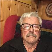 Insegnante in pensione di matematica e fisica in liceo scientifico