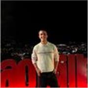 Profesor de futbol u otras materias escolares desde niños pequeños hasta instituto.