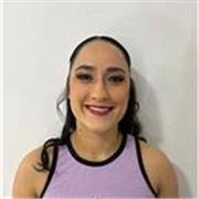 Docente que enseña materias de las ciencias naturales