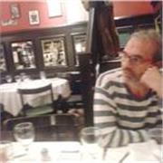 Profesor dicta clases de Lengua y Literatura