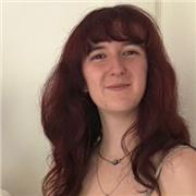 Elève fraichement sortie de CPGE en spécialité LLCER, je suis motivée pour enseigner l'Anglais à des étudiants de tout âge !