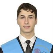 Soy graduado en Traducción e Interpretación y doy clases de refuerzo o iniciación a niños, adolescentes y adultos