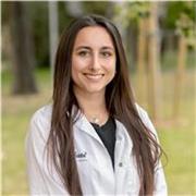 Laureata in Medical Biotechnologies ed in possesso di certificazione IELTS livello C1 impartisce lezioni di inglese