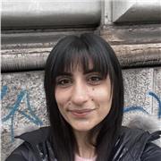 Laureata in filologia classica e archeologia, sto terminando una terza laurea in DAMS e ho già esperienza lavorativa come docente