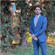 I am a student at the University of Bath. I hold a Bachelor of Computer Science and Mathematics. I'll be tutoring in Math.