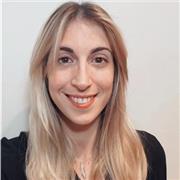 Graduada en Nutrición Humana y Dietética, con conocimientos en biología, profesiones sanitarias, tecnología de los alimentos