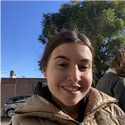 Profesora joven, clases particulares para niños de primaria y la ESO