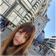 Sono Ivana , laureata in inglese e italiano in Serbia,ma in Italia ho preso C1.Aiuto compiti , grammatica,pronuncia British
