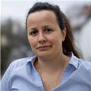 Tutrice en anglais et en français, pour collégiens, lycéens ou adultes. Préparation d'examens ou de présentations orales. Conversation