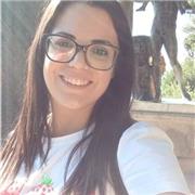 Laureata in ricerca sociale, politiche della sicurezza impartisce lezioni di storia a ragazzi di scuole elementari medie/superiori