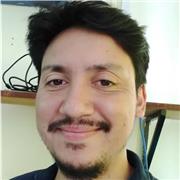 Profesor con experiencia en educación de niños y niñas, adolescentes, jóvenes, adultos y adultas