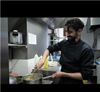 Professeur de cuisine avec 10 ans d’expérience dans la restauration. 