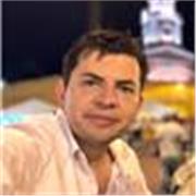 Ingeniero de sistemas especializado en pensamiento algorítmico y fundamentos de programación