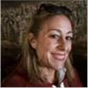 Profesora titulada imparte clases de refuerzo educación primaria 