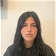 Diplomata al liceo Classico, con certificazione Cambridge B2 offre ripetizioni di inglese, italiano, latino