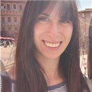 Laureata magistrale in lettere antiche impartisce lezioni di greco, latino, italiano