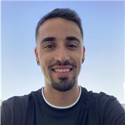 Profesor de italiano que imparte clases para personas de todas las edades