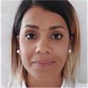 Offro lezioni a bambini delle elementari- medie e a ragazzi delle superiori. 