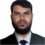 Motivierter Mathe-Tutor für Schüler auf mittlerem Niveau