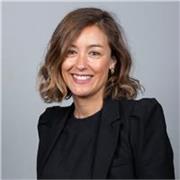 Experta en acompañar procesos de crecimiento personal y liderazgo para estudiantes y profesionales.