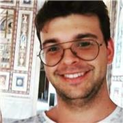 Sono Davide e do ripetizioni private di italiano, storia e geografia alle elementari, alle medie e alle superiori. Non esitare a contattarmi