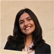 Disponibile per aiuto compiti per scuola primaria e secondaria di primo grado.
Laureata in filosofia all'università di Bologna.