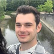 Estudiante universitario de Estudios Ingleses. Profesor para clases inglés, preferiblemente presencial