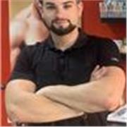Profesor de entrenamiento personal y preparación física especializado en Culturismo natural (hipertrofia) y fisiología del deporte