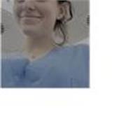 Irene Tuttolomondo, studentessa di Biotecnologie di 23 anni. Madrelingua Spagnolo e Inglese