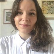 Laureata in Conservazione per i Beni Culturali (Chimica per il Restauro) impartisce ripetizioni in materie scientifiche