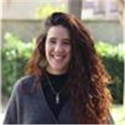 Profesora de refuerzo escolar de primaria, ESO y bachiller, idiomas, arte y yoga. 