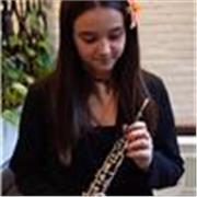 Llevo 11 años formándome como músico y actuamente soy alumna en el conservatorio superior de música de Granada