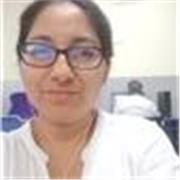 Profesora que imparte clases de inglés para todas las edades