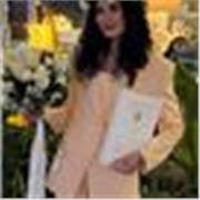 Laureata in Filologia Moderna, appassionata di materie umanistiche propone doposcuola per ragazzi delle