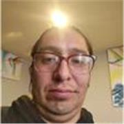 Maestro de apoyo escolar con experiencia