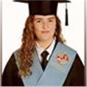 Profesora de goegrafia e historia apta para todos los niveles. También puedo dar clases de cualquier materia de primaria. 