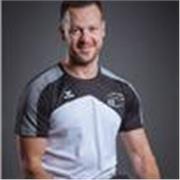 Personal Trainer mit 14 Jahren Erfahrung bietet Online-Unterricht zur Schmerzreduktion, Fitnesssteigerung & Gewichtsabnahme an.