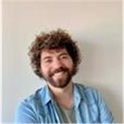 Profesor de Lenguaje y comunicación, Licenciatura en Letras, mención Literatura y Lingüística hispánica