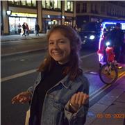 I am an Italian native speaker, I am also fluent in English as I lived 3 years in London and I have an IELTS with 7.5 score