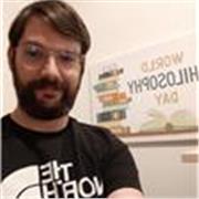 Docente di Filosofia e Storia impartisce lezioni di Filosofia, Storia, Letteratura, Inglese a studenti di licei, tecnici e medie