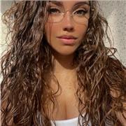 Profesora de secundaria para dar repaso y apoyo al alumnado. Estudios orientados a ciencias sociales