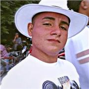 Apasionado por la historia ofrece sus conocimientos para las personas que deseen saber un poco de la historia de nuestra civilización