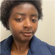 Motivée , je souhaite aider les élèves à progresser tout en développant mes compétences.