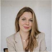 Experta en TDAH, trastornos del aprendizaje y de la conducta.