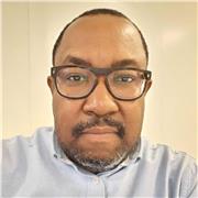 Professionnel de l'informatique propose accompagnement et transmission compétences.