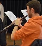 Profesor de lenguaje musical, armonía y oboe con 15 años de experiencia ofrece clases particulares para niños y adultos online