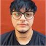 Profesor de canto para todas las edades con horarios flexibles.