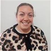 Profesora de apoyo escolar, refuerzo educativo y atención especializada, para infantil y primaria. 