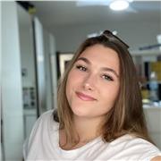 Cerchi aiuto nello svolgimento dei compiti? Una persona che ti ascolti ripetere gli argomenti studiati? Scrivimi!